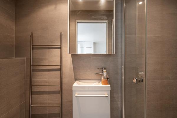 Appartement Paris 16 e - ARC DE TRIOMPHE / CHAMPS-ÉLYSÉES