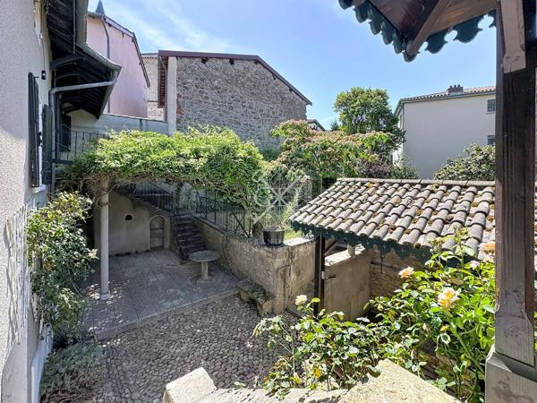 MAISON – DARDILLY