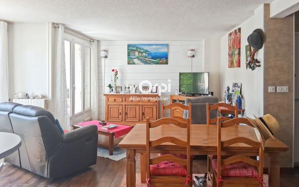 Appartement à vendre    4 pièces • 78,96 m2 Commentry