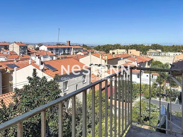 Appartement climatisé et rénové 3 pièces à louer au dernier étage - Perpignan