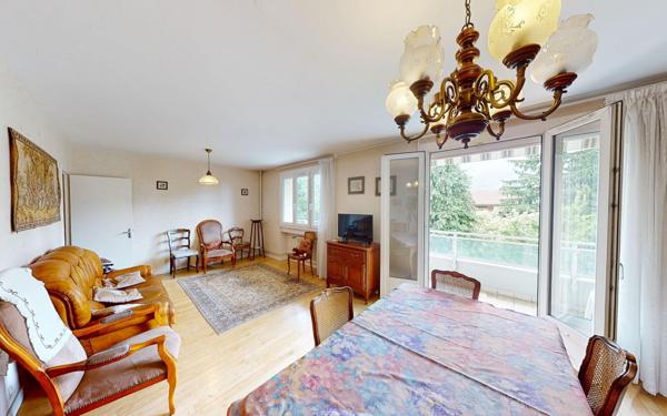 Appartement à vendre    4 pièces • 87,53 m2 Saint-Étienne