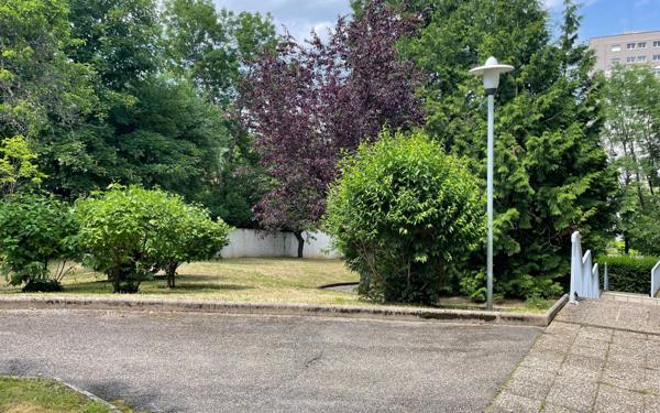 Appartement à vendre    4 pièces • 87,53 m2 Saint-Étienne