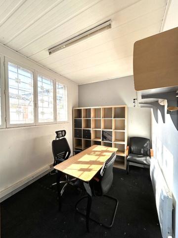 Local commercial 106 m² BRON