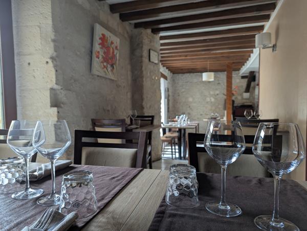 Restaurant au coeur du centre historique avec magnifique terrasse