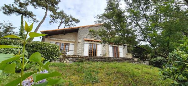 Maison à vendre  6 pièces •  Vaux-sur-Mer