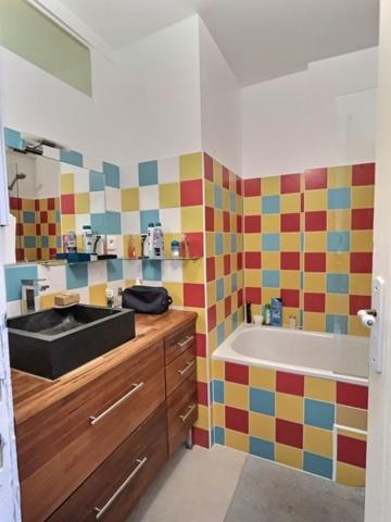 Appartement à vendre |                                       Caluire-et-Cuire |                                        3 pièces  |  63,8 m²