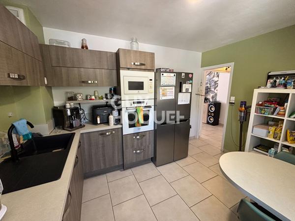 Maison mitoyenne 4 pièces avec jardin, garage et terrasse Aubenas