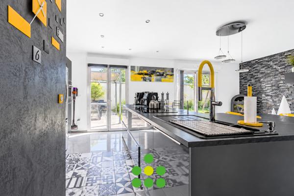 Maison
         7 pièces
        - 128 m² Bien prestige 500 000 €*