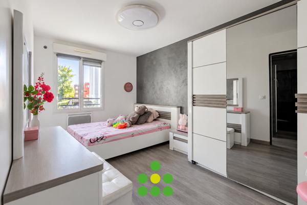 Maison
         7 pièces
        - 128 m² Bien prestige 500 000 €*