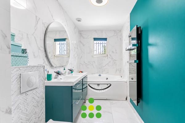 Maison
         7 pièces
        - 128 m² Bien prestige 500 000 €*