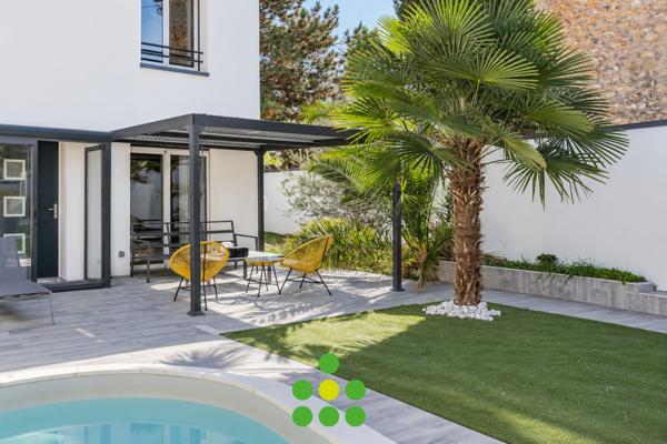 Maison
         7 pièces
        - 128 m² Bien prestige 500 000 €*
