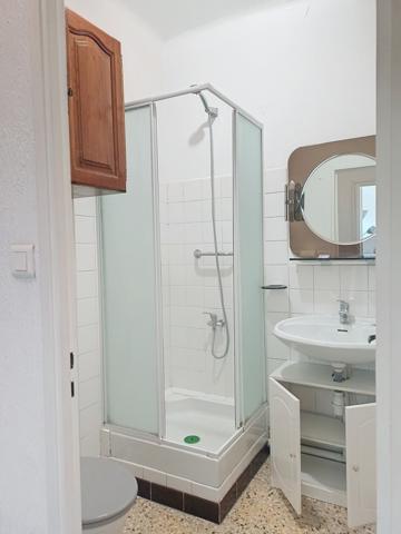 A LOUER APPARTEMENT MEUBLE RESIDENCE SECURISEE SUR PIERRELATTE