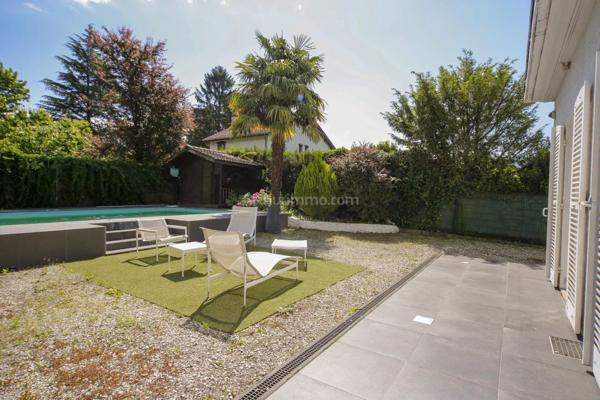 Vente Villa 7 pièces 188 m2 à Corenc