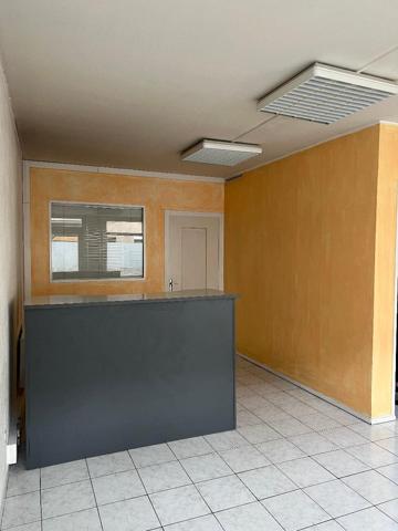 Local commercial · Location Tarare (69170) 70m²