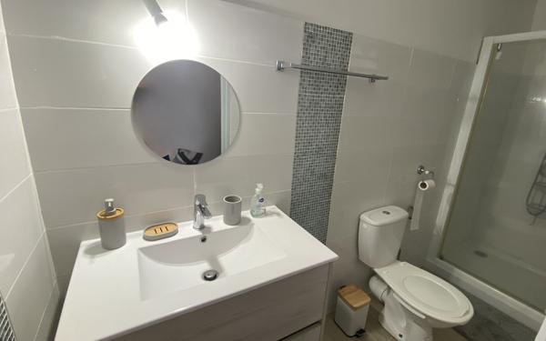Maison à vendre    4 pièces •  Les Trois-Îlets