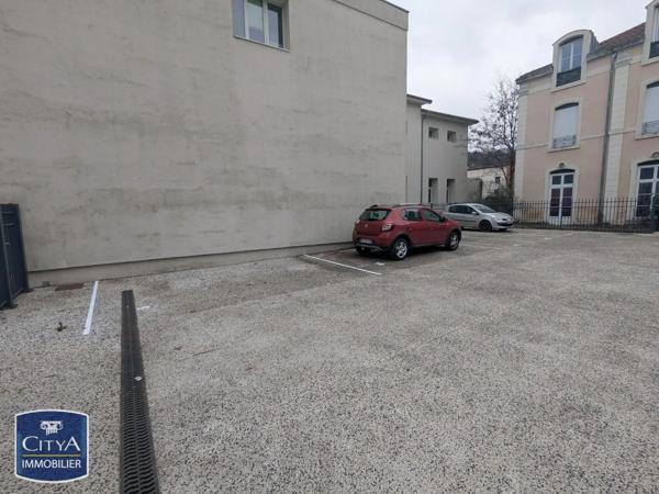 Parking à louer Givors (69700)
