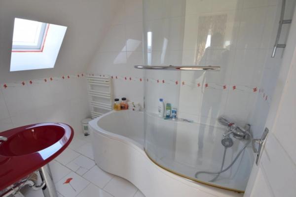 Dpt Saône et Loire (71), à vendre GUEUGNON maison P7