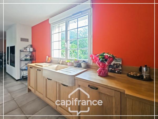 Propriété en pierre avec installations équestres complètes à 30 minutes d'Agen