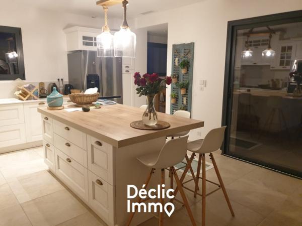 Vente maison La gaude, 201m² 5 pièces 1 190 000€ avec piscine