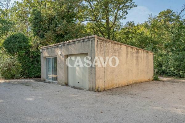 Vente Appartement 5 pièces de 121m² - 13540 Aix-en-Provence