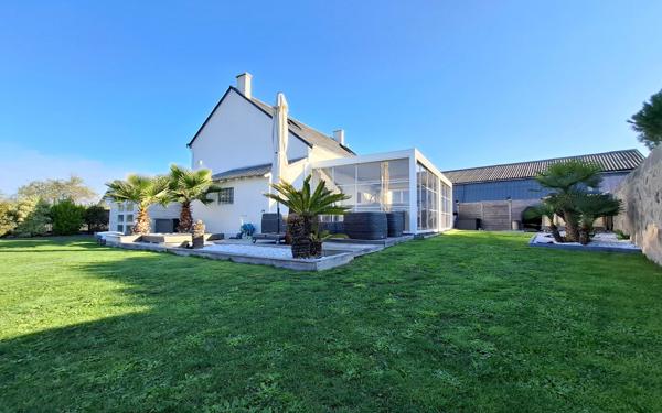 Maison à vendre    4 pièces • 125 m2 Batz-sur-Mer