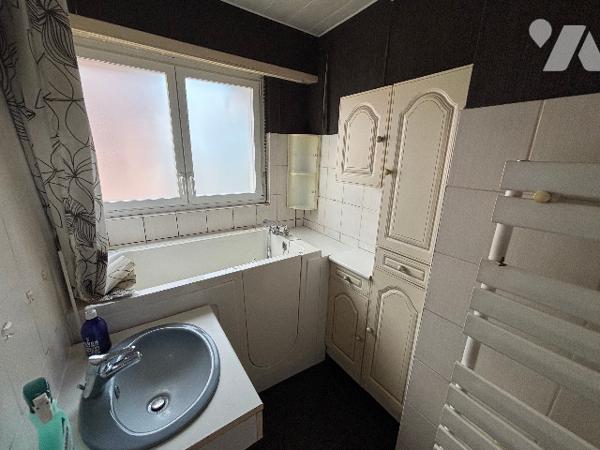 MAISON PLAIN PIED 82 m² AVEC DEPENDANCE
