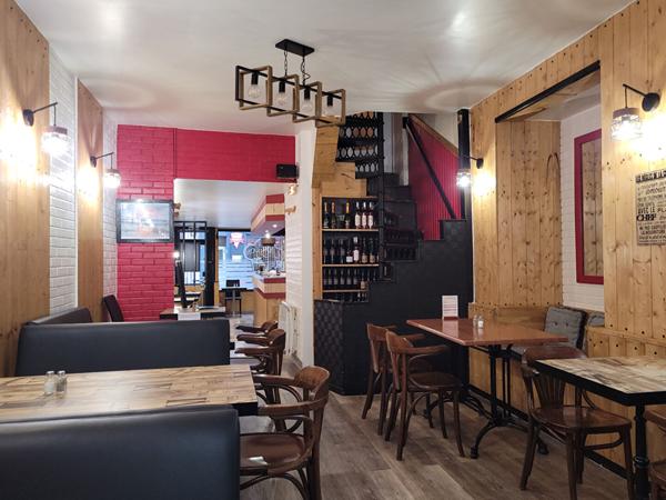 Immeuble de 160m² + Fond de commerce restauration.