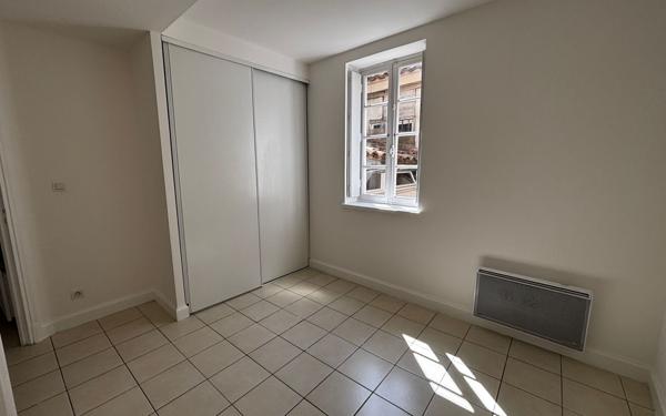 Appartement à louer    3 pièces • 70,77 m2 Carcassonne