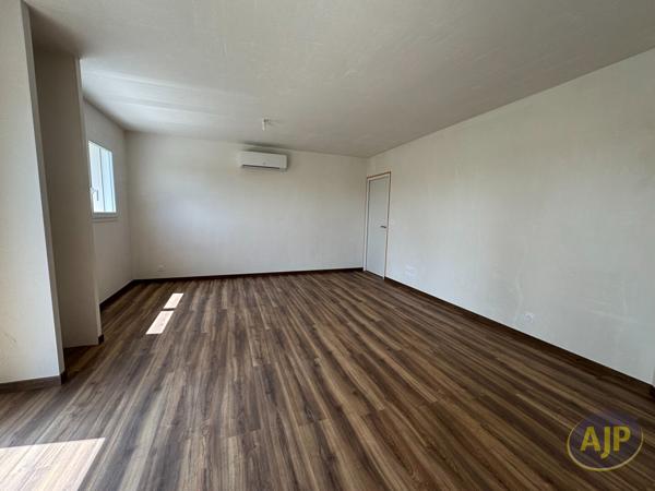 Maison à louer Montaigu : 4 pièces, 70m² avec 3 chambre(s) à 930€ - AJP Immobilier Montaigu