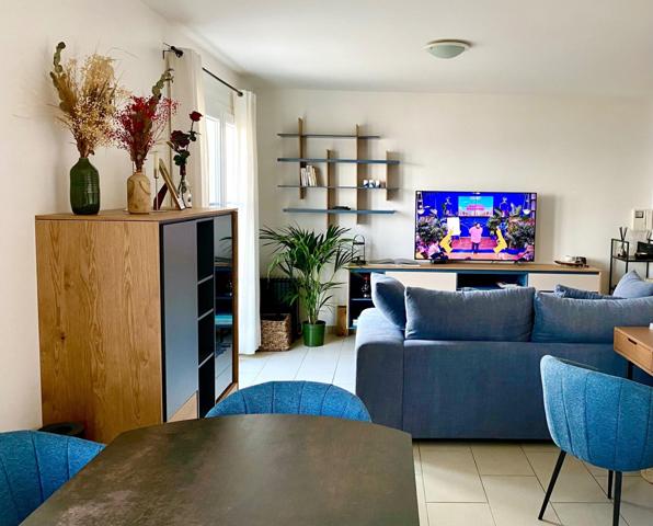 Appartement T2 de 50 m2 avec terrasse et piscine  sur le port de Solenzara