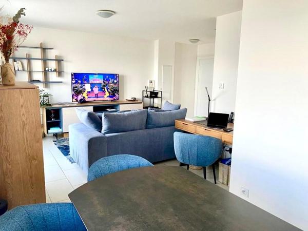 Appartement T2 de 50 m2 avec terrasse et piscine  sur le port de Solenzara