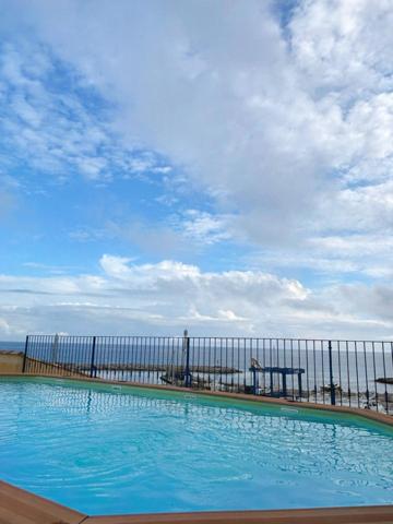 Appartement T2 de 50 m2 avec terrasse et piscine  sur le port de Solenzara