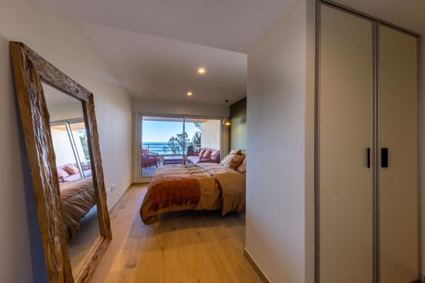 2 pièces de 52 m2 avec terrasse de 24 M2ILe Trayas-Saint raphael