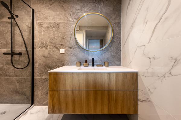 2 pièces de 52 m2 avec terrasse de 24 M2ILe Trayas-Saint raphael