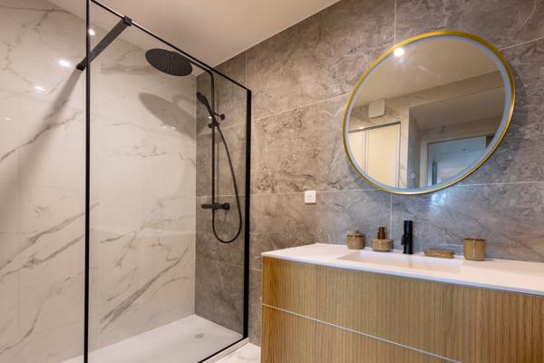 2 pièces de 52 m2 avec terrasse de 24 M2ILe Trayas-Saint raphael