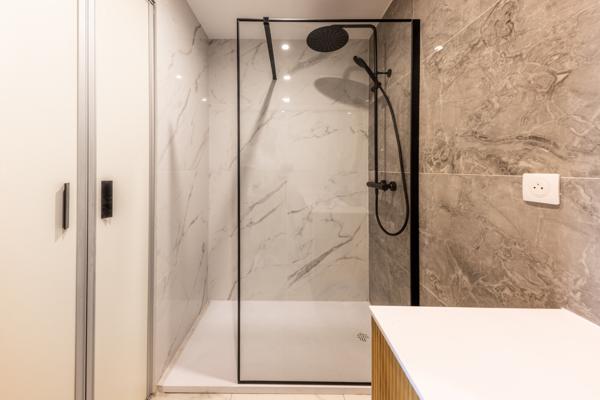 2 pièces de 52 m2 avec terrasse de 24 M2ILe Trayas-Saint raphael