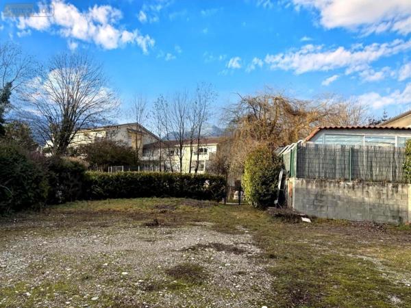 Terrain à Batir à vendre à Gex dans l'Ain (01170), ref : 01043-143