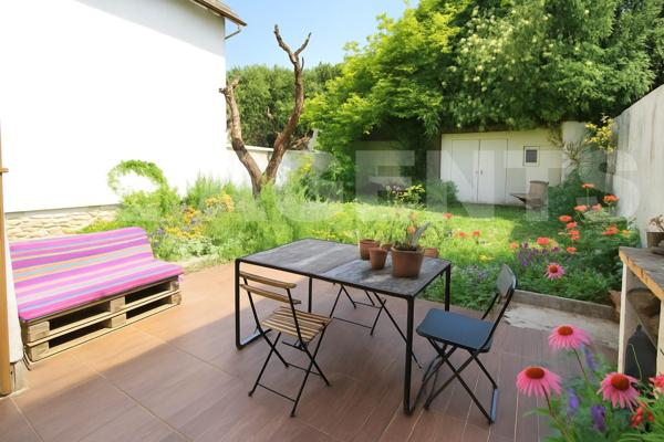  CHARMANTE MAISON FAMILIALE BORD DE MARNE – 