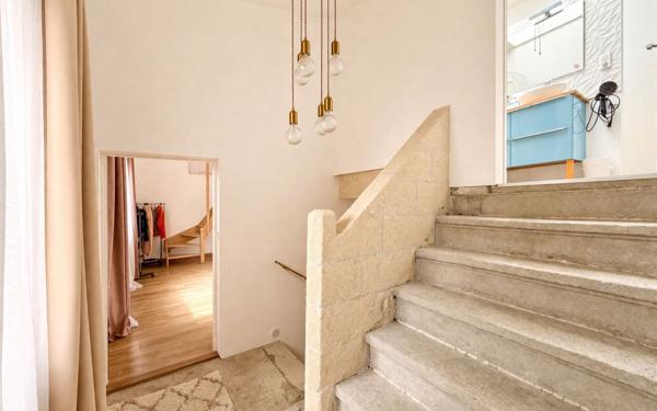 Maison à vendre    3 pièces • 113 m2 Milhaud