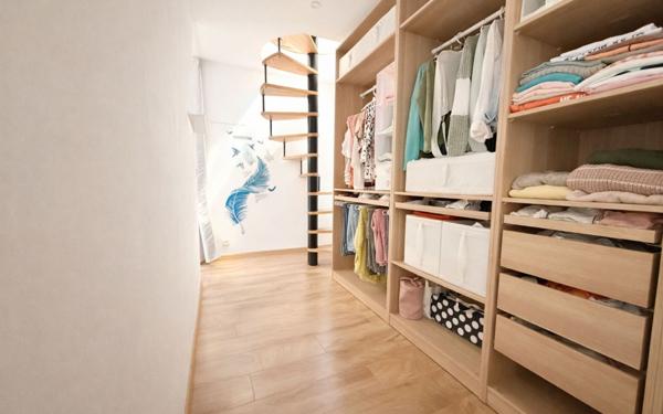 Maison à vendre    3 pièces • 113 m2 Milhaud