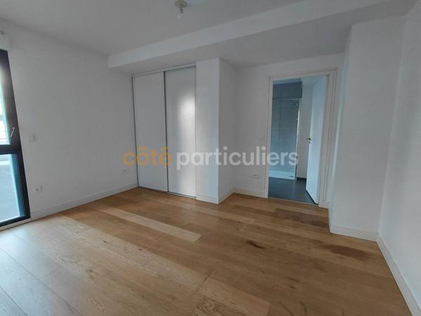 Vente
                Appartement41,47 m² - 2 Pièces -
                    LA ROCHELLE (17000)