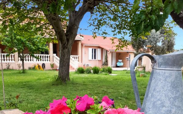 Maison à vendre    8 pièces •  Saint-Quentin-la-Poterie