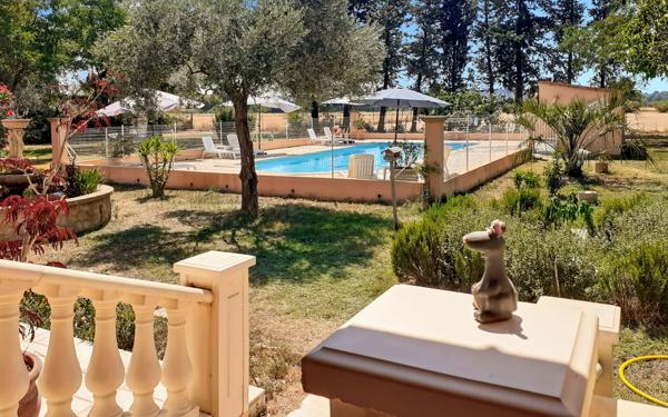 Maison à vendre    8 pièces •  Saint-Quentin-la-Poterie