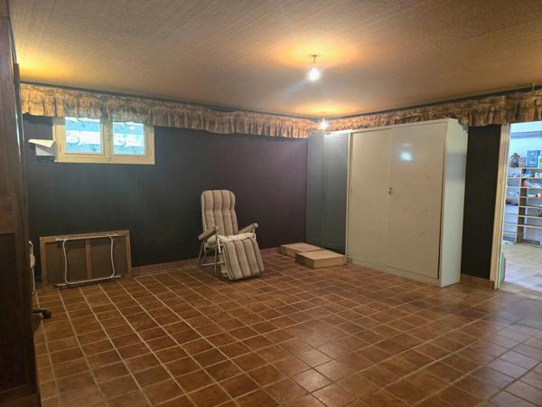 Maison de  322 m² habitables – Parc arboré de 1,75 ha – À 10 min d’Angoulême