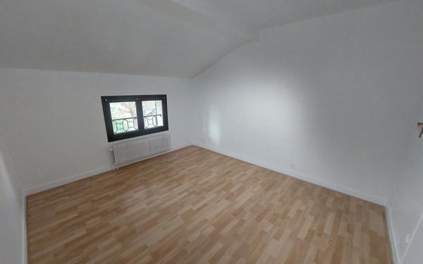 Maison à louer    3 pièces • 80,66 m2 Les Pavillons-sous-Bois