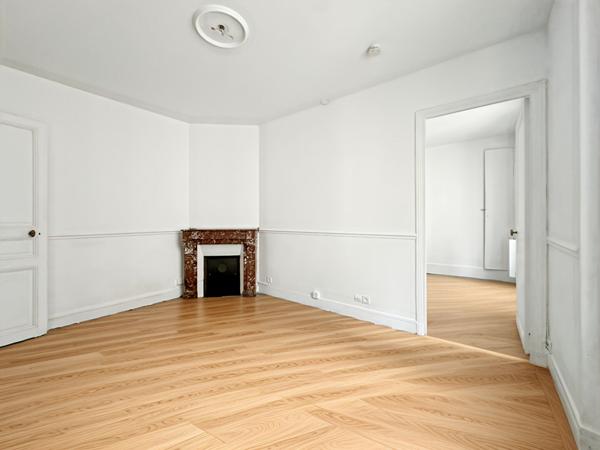 Appartement Paris 2 pièces 34 m2