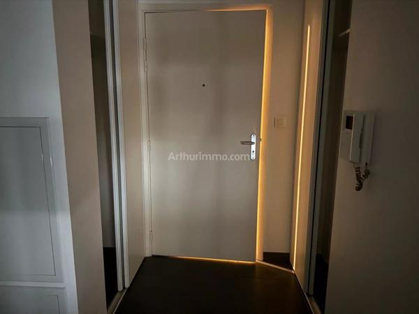 Location Appartement 2 pièces 44 m2 à Antibes