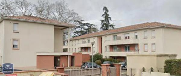 Appartement à louer 2 pièces 49.15m² Montauban (82000)