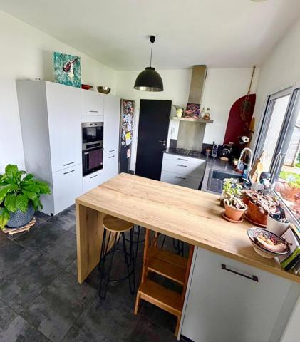 MAGNIFIQUE MAISON CONTEMPORAINE DE 109 M2 SUR TERRAIN DE 926 M2