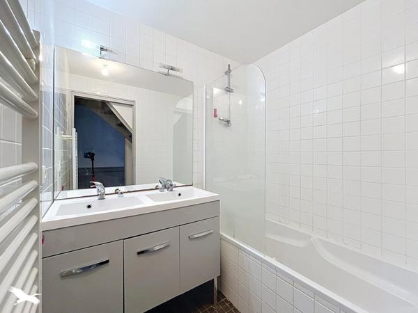 Appartement 640 764 € Bayonne 4 p 122 m² DPE C